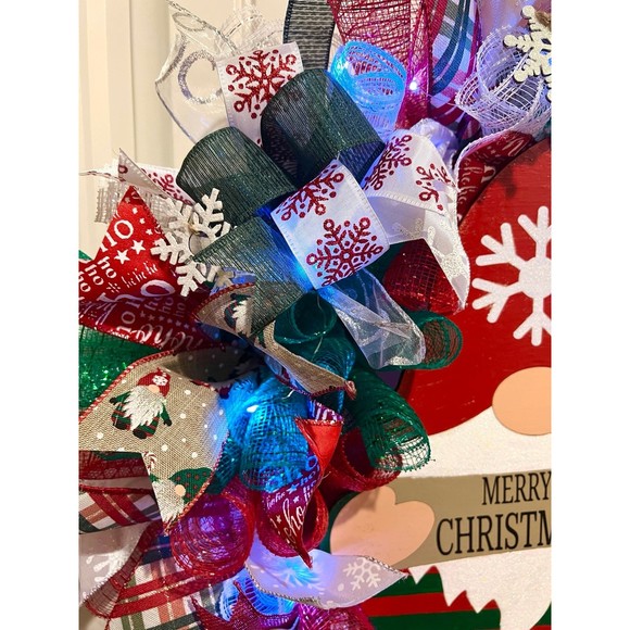 Christmas Snowflake Gnome Holiday Ribbon Door Wreath Handmade 22 ins LED W10 - Picture 8 of 12